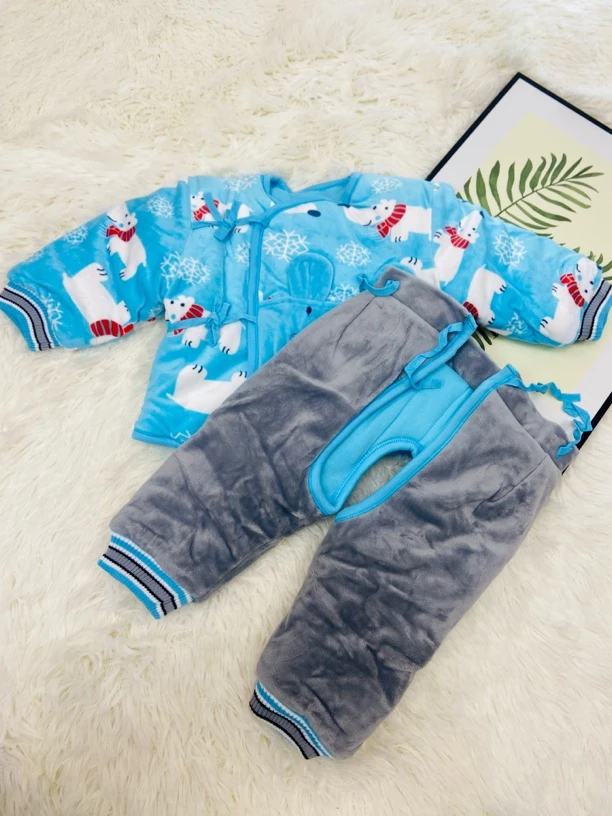 北极熊水晶绒面婴幼儿和服宝宝套装秋冬加厚保暖