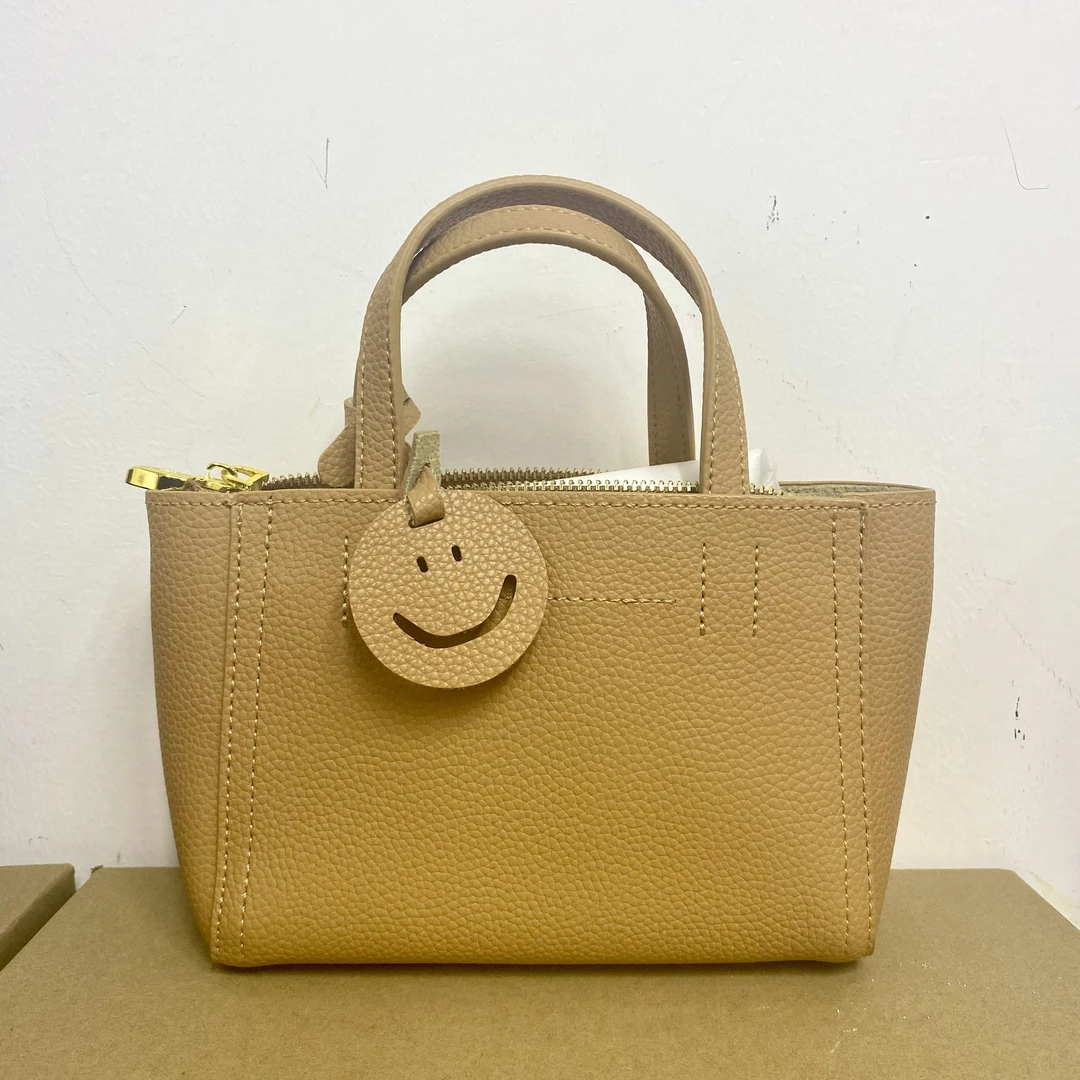 秋冬新款时尚女生斜挎包 0461-0500