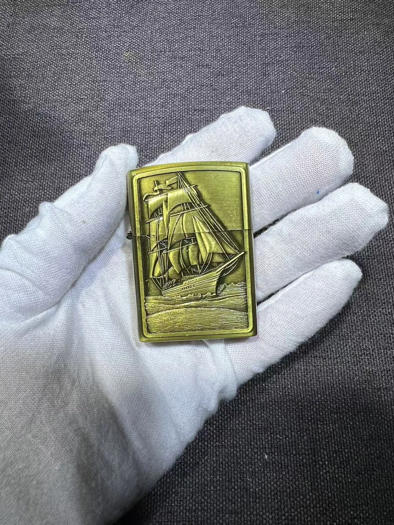 金属复古现货煤油一帆风顺浮雕打火机（需自配油）