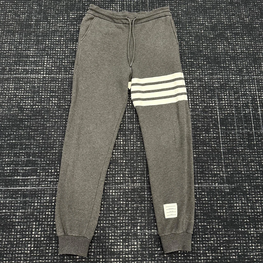 Thom browne 卫裤 99新 2码 001220