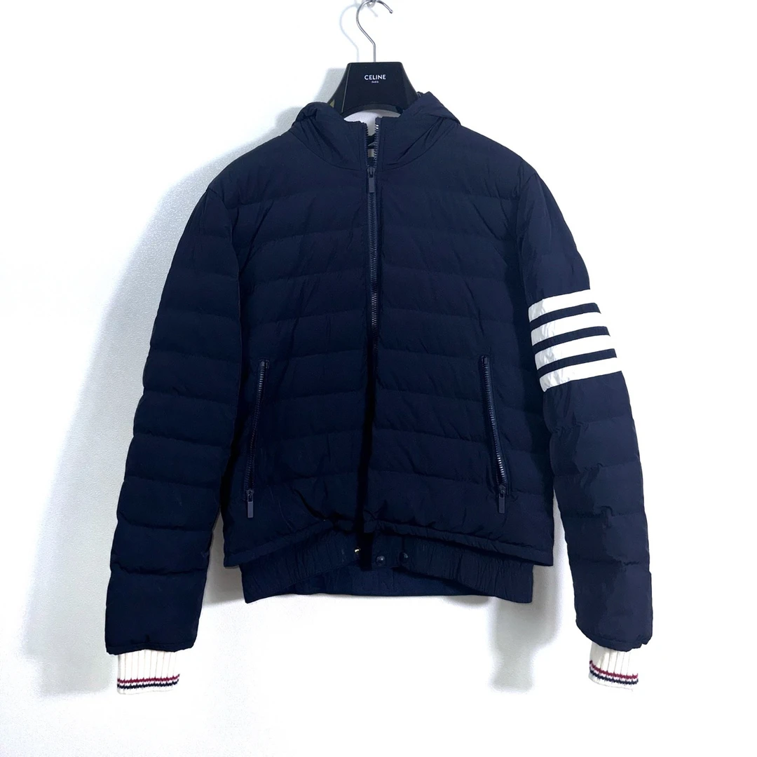 THOM BROWNE 汤姆布朗 连帽外套 2码/99新/002234