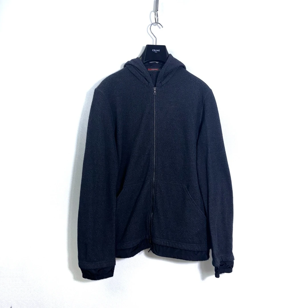 Prada 普拉达 纯色开衫连帽卫衣 2XL/99新/002270