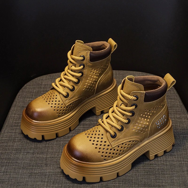 2024时尚休闲夏季气质百搭马丁靴粗跟厚底显瘦大黄靴镂空透气短靴