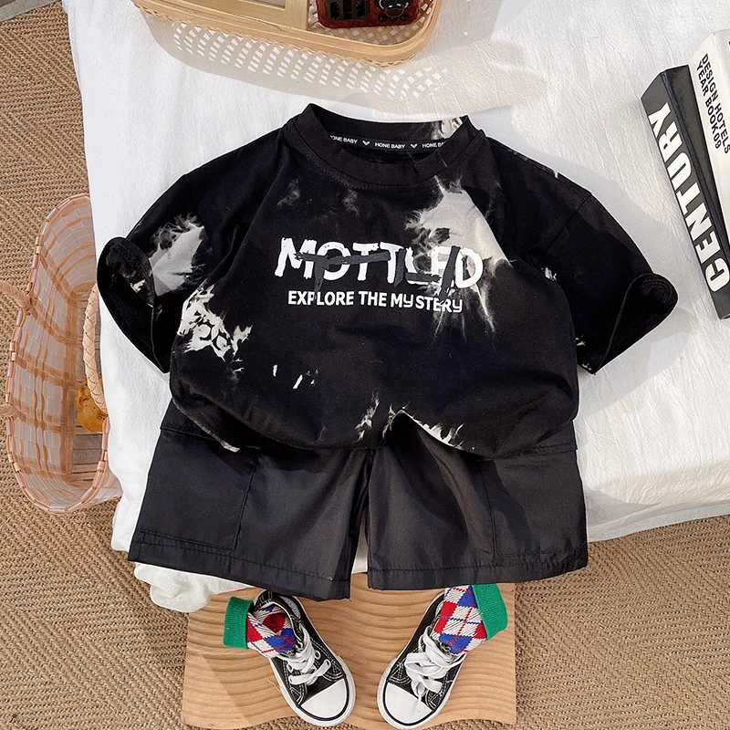 男童夏季短袖套装2024新款宝宝网红衣服潮男孩儿童痞帅工装两件套