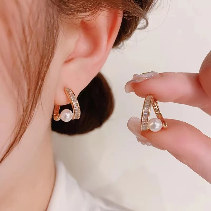 铁合金仿珍珠耳饰 高级感精致不规则珠珠耳扣081