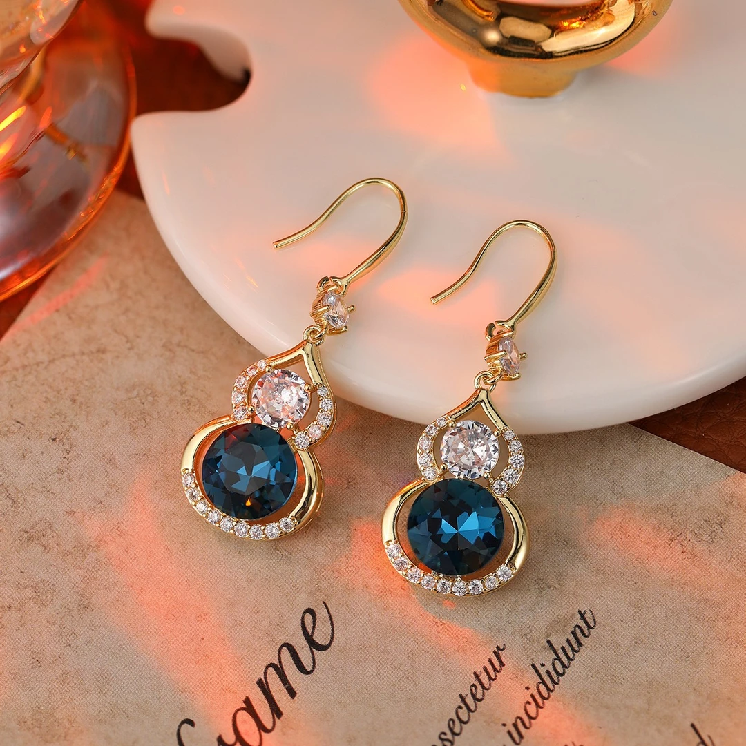 铜合金合成锆石耳饰 时尚轻奢气质百搭超闪锆石葫芦水滴耳挂1021