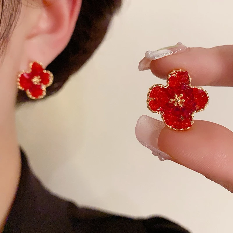 铜合金合成锆石耳饰 高级感甜美气质红色锆石花朵耳钉256