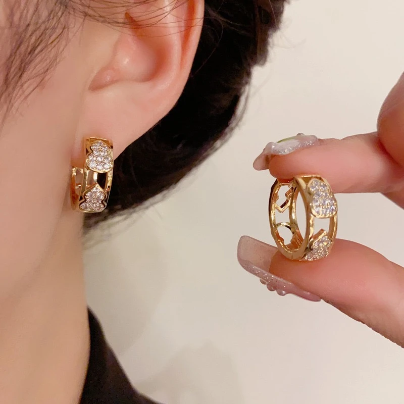 铜合金合成锆石耳饰 韩式简约精致微镶锆石葫芦百搭耳扣193