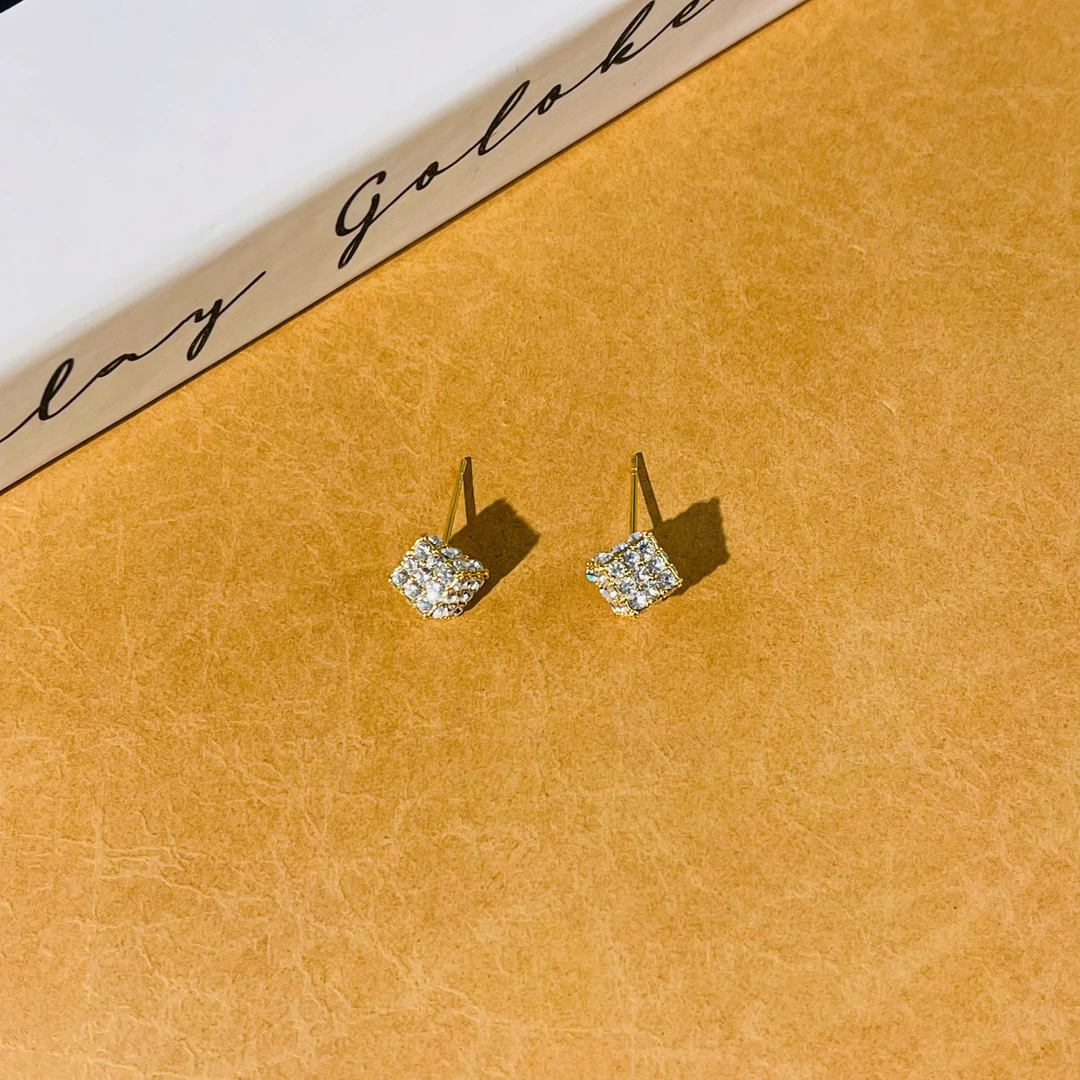 铜合金合成锆石耳饰 铜合金白日暮耳钉P081时尚简约百搭