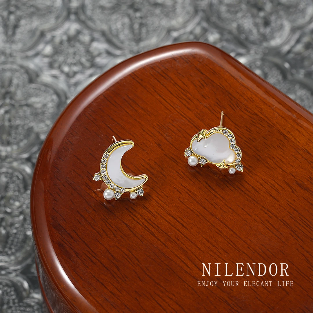 NILENDOR/昵兰 铜合金合成锆石耳饰 ES-346小众设计感星云耳钉