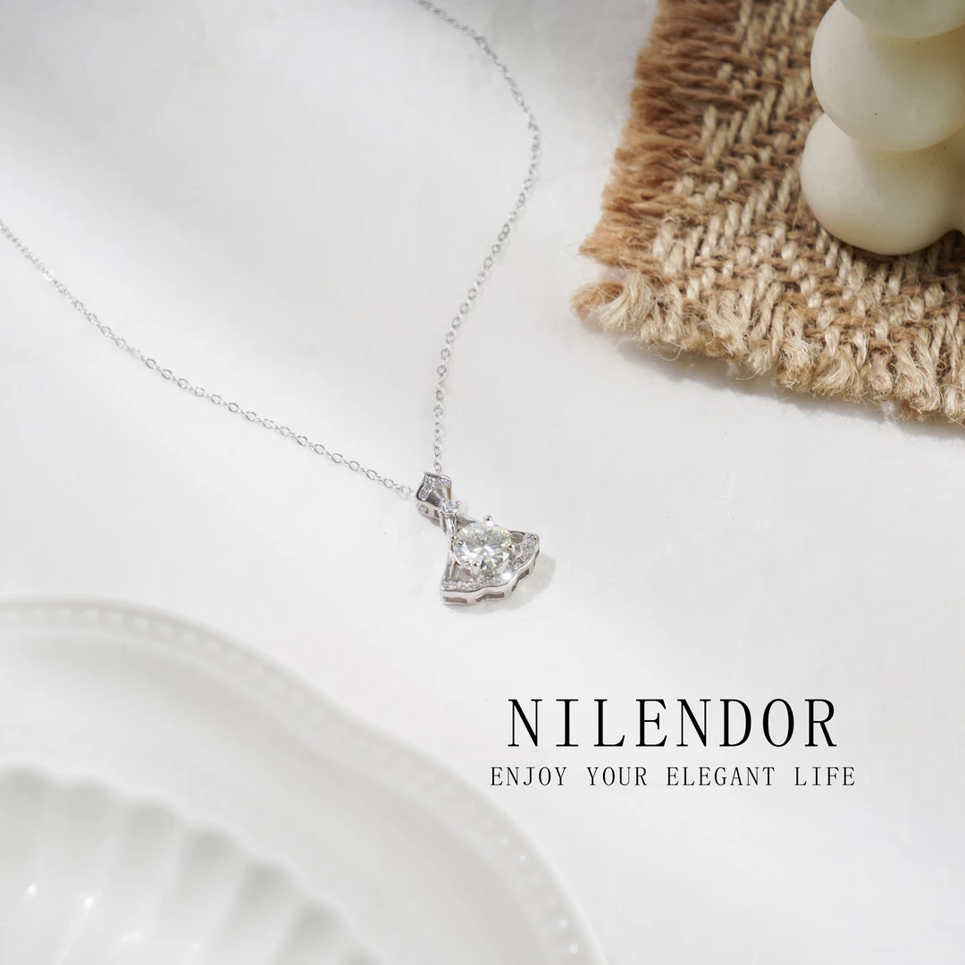 坠链均925银莫桑石 NILENDOR/昵兰XL-474轻奢气质小裙子百搭项链
