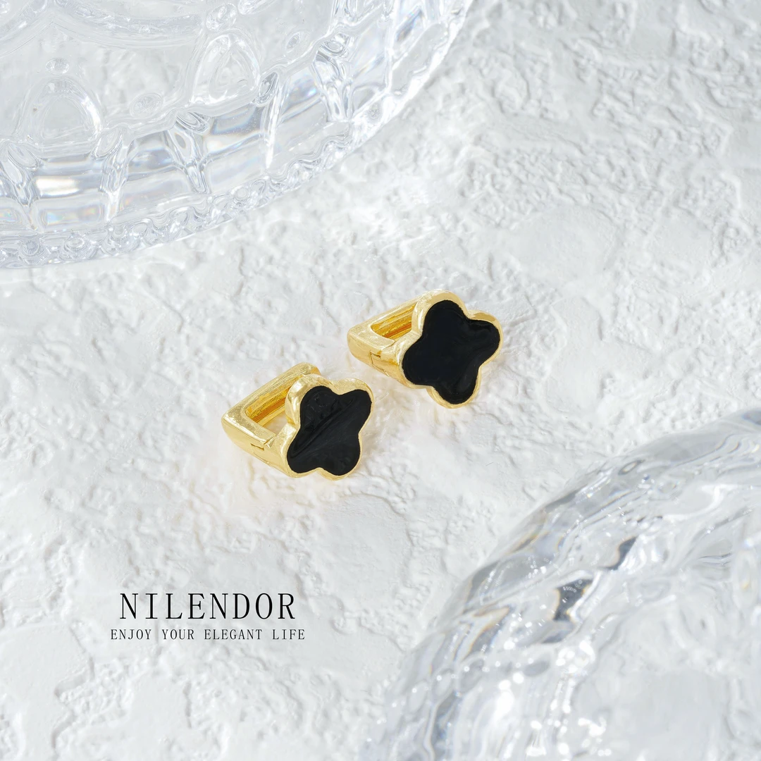 铜合金耳饰 NILENDOR/昵兰Es-15简约时尚经典百搭黑色四叶花耳扣