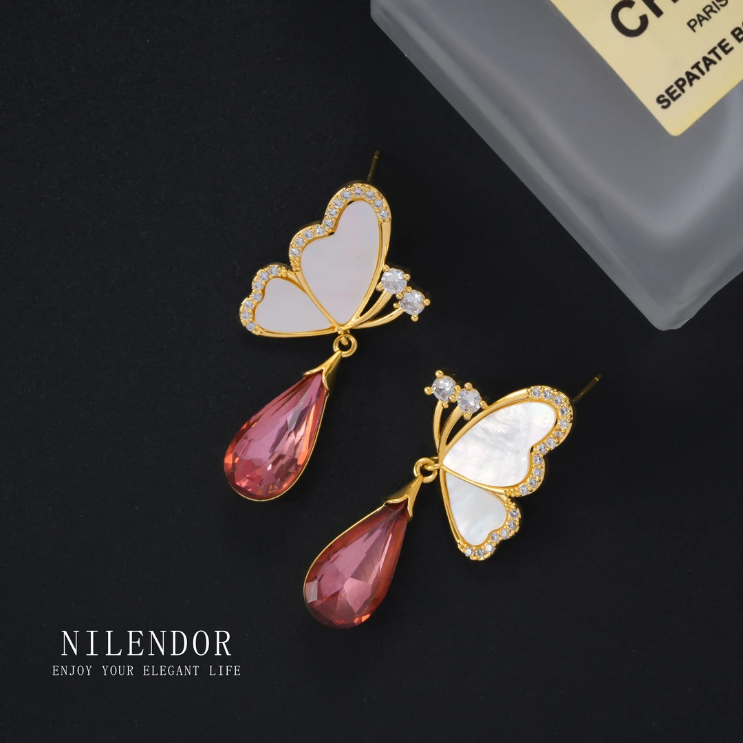 NILENDOR/昵兰 铜合金合成锆石耳饰 ES-400轻奢时尚贝壳蝴蝶耳钉