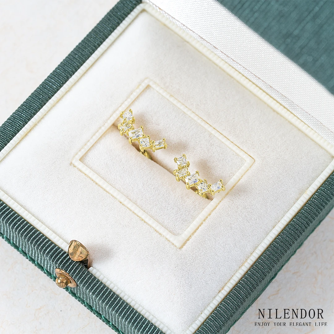 NILENDOR/昵兰 铜合金合成锆石耳饰 ES-146精致轻奢小巧百搭耳钉