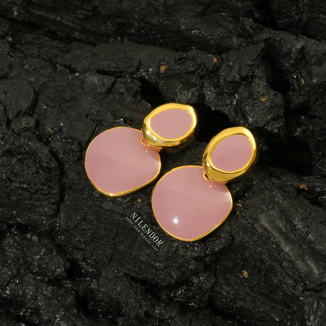 NILENDOR/昵兰 铜合金耳饰 ES-218时尚气质百搭粉色滴釉圆形耳钉