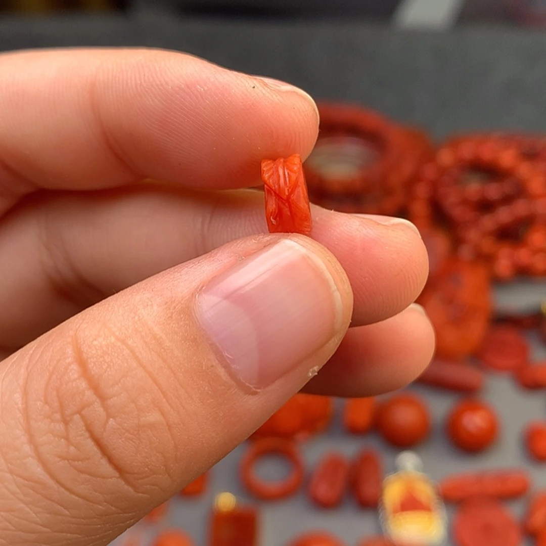 【闪购商品】南红玛瑙配饰羽毛扣未镶嵌