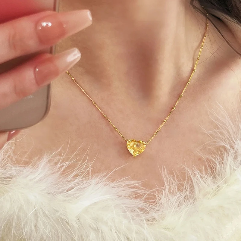 钛钢项链 爱心吊坠项链女百搭轻奢锁骨链时尚高级感配饰品不掉色