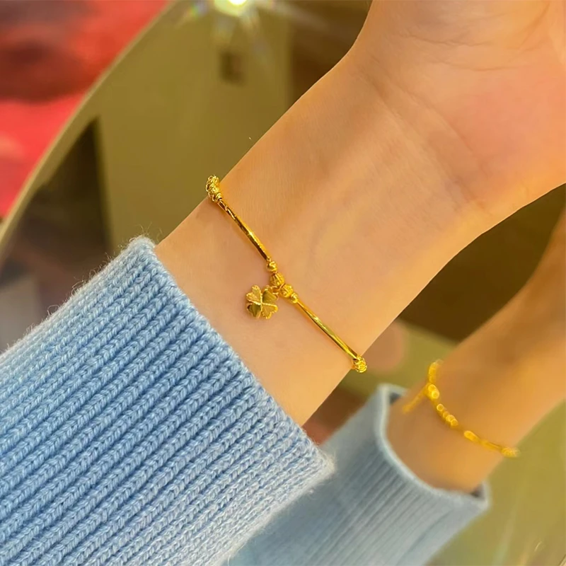 钛钢手链 2025新款四叶草手链女百搭轻奢高级感花朵手环时尚