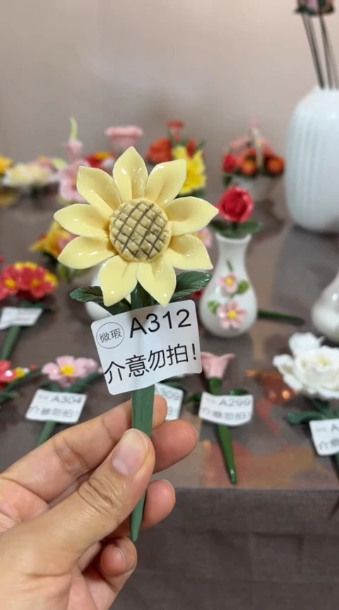 【闪购商品】陶瓷手捏花-A312