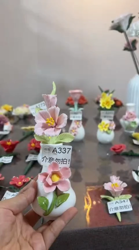 【闪购商品】陶瓷手捏花-A337