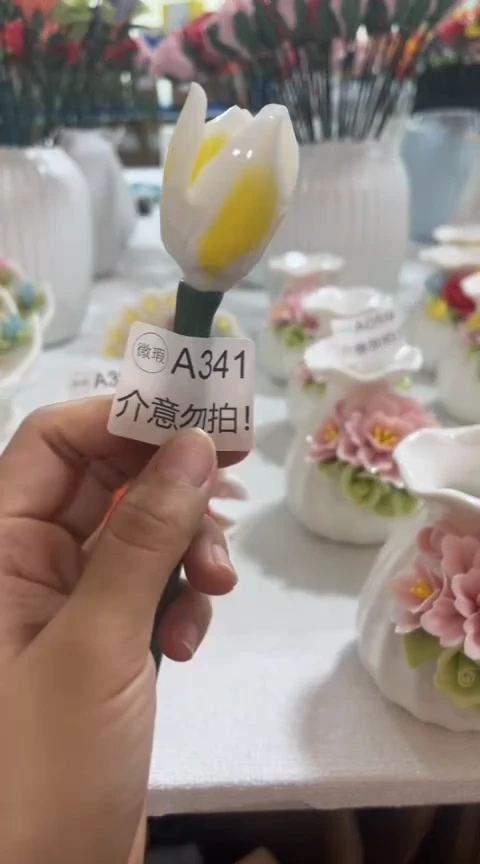 【闪购商品】陶瓷手捏花-A341