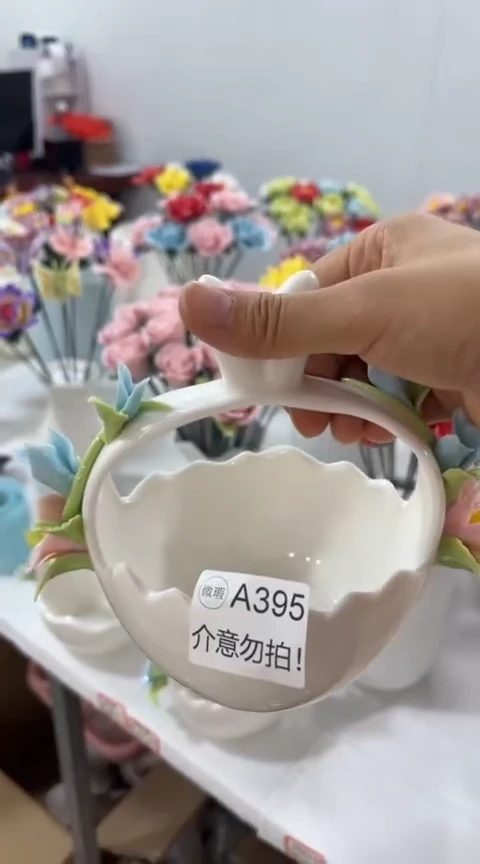 【闪购商品】陶瓷手捏花-A395