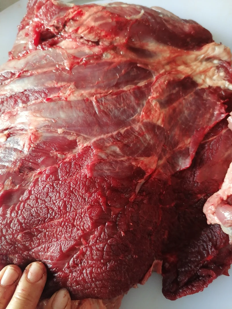 牛胸肉，牛前夹，贵州黄牛肉4.2斤，顺丰包邮