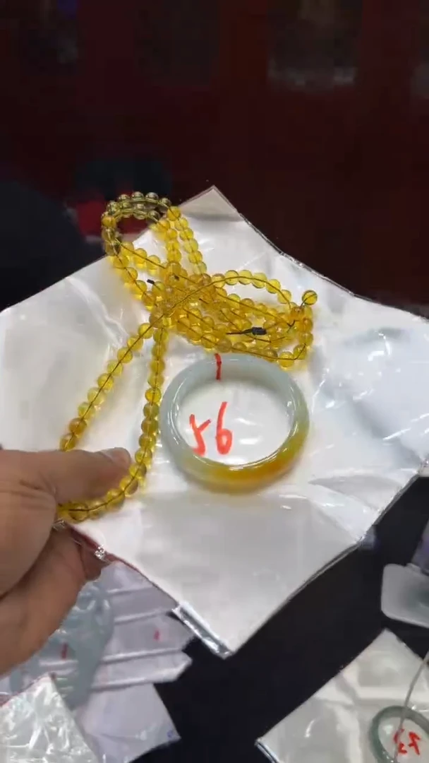 【闪购商品】翡翠手镯未镶嵌手镯