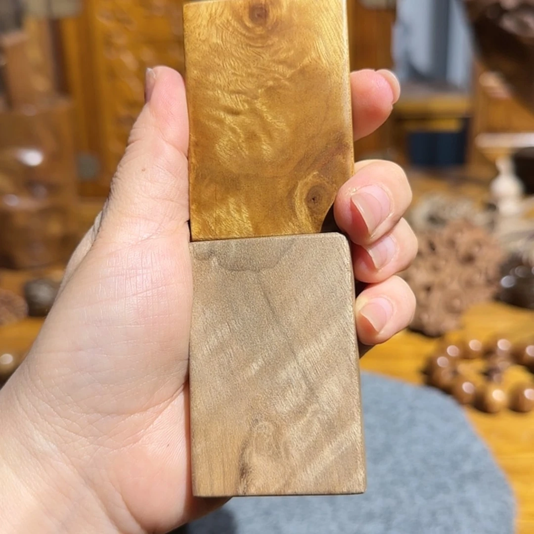 【闪购商品】楠木根雕古**通無事牌
