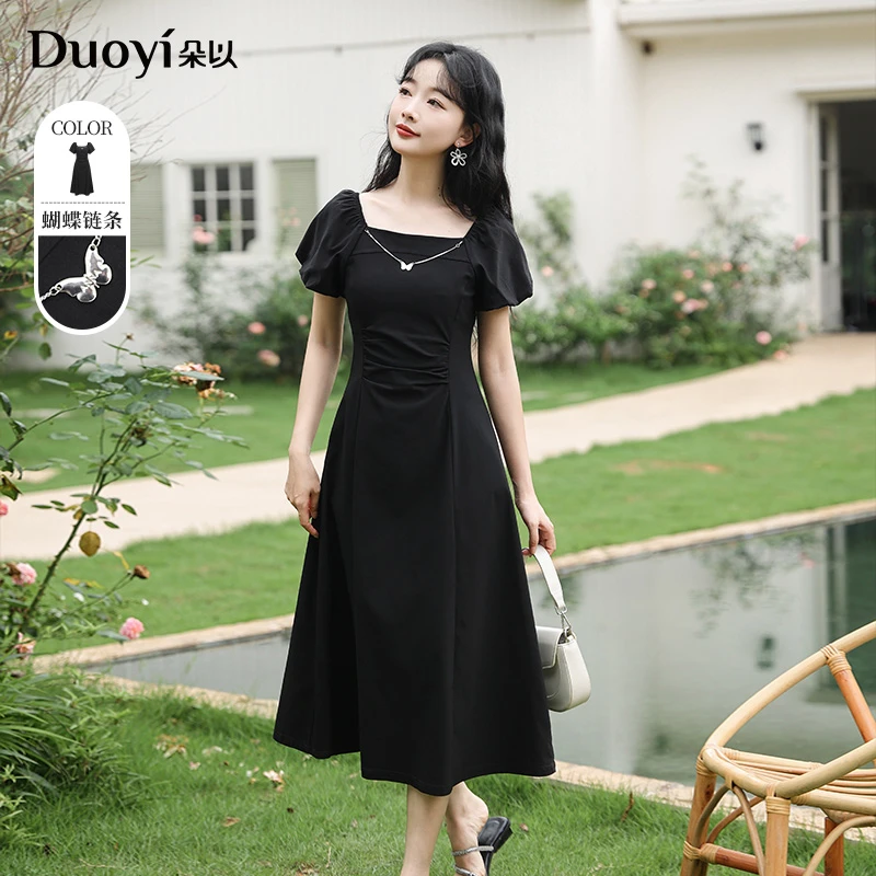 朵以2024夏季新款法式气质显瘦小黑裙收腰方领连衣裙39VX835029