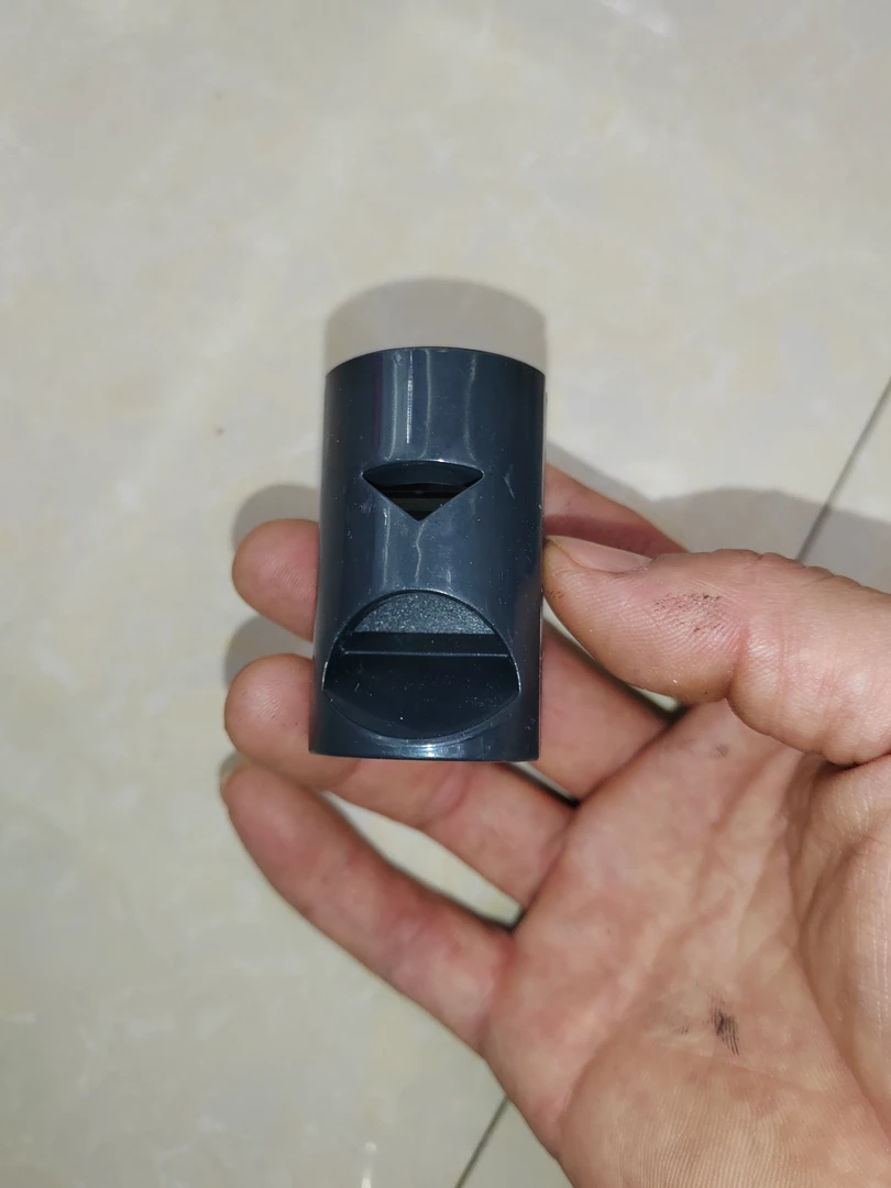 DIY鱼缸油膜出水口