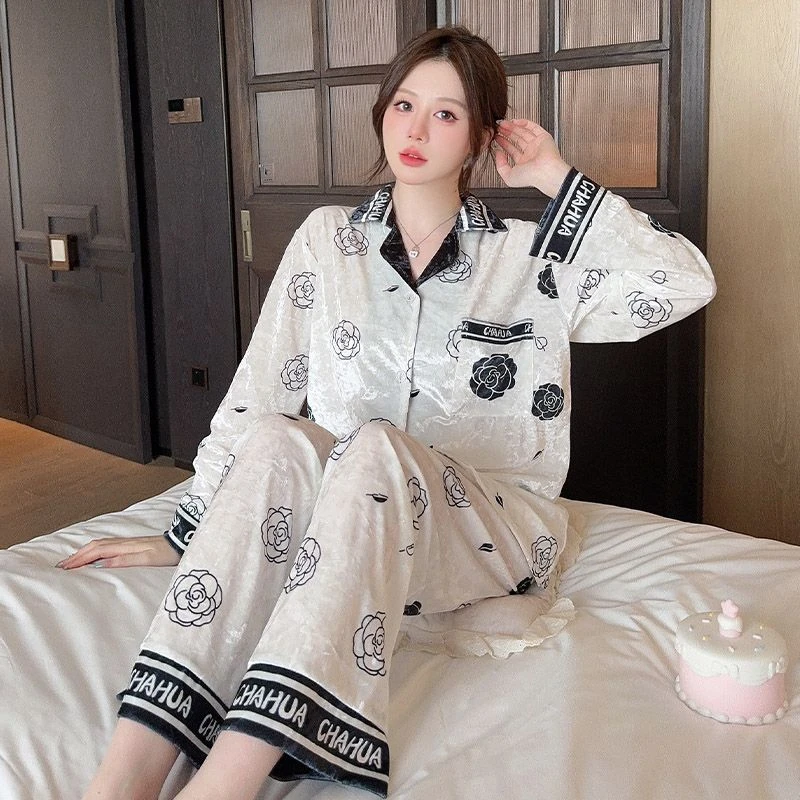 冬雪专属钻石绒两件套 山茶花P7914