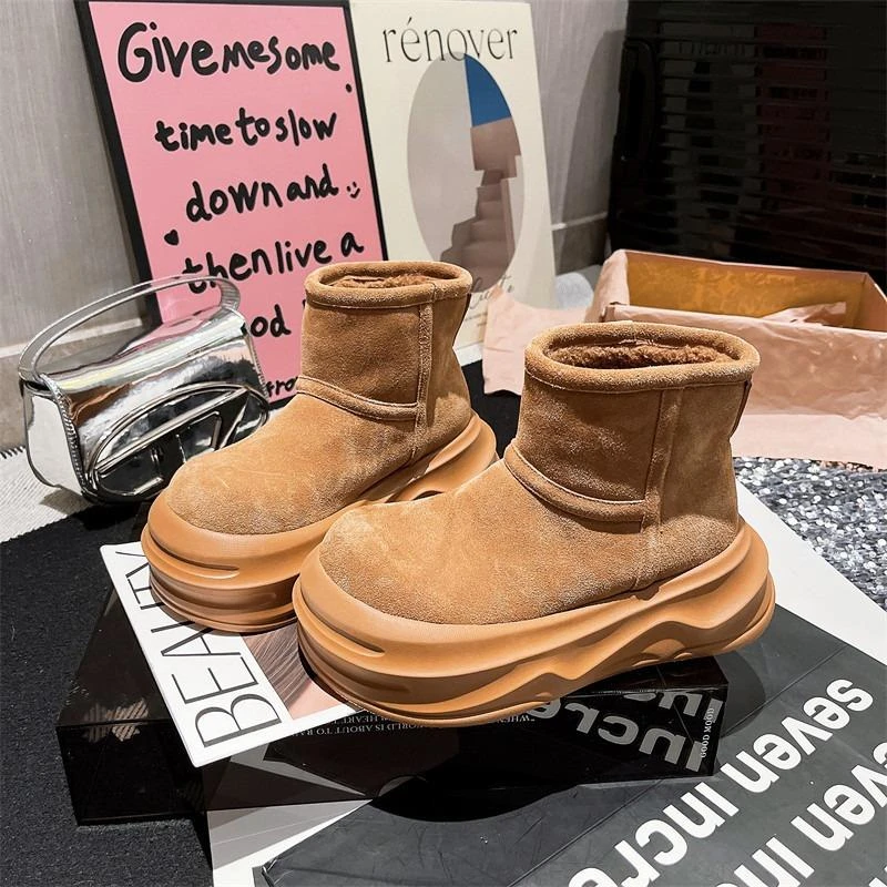 欧货磨砂皮大头厚底松糕丑萌面包鞋雪地棉靴短靴加厚显瘦小个子女