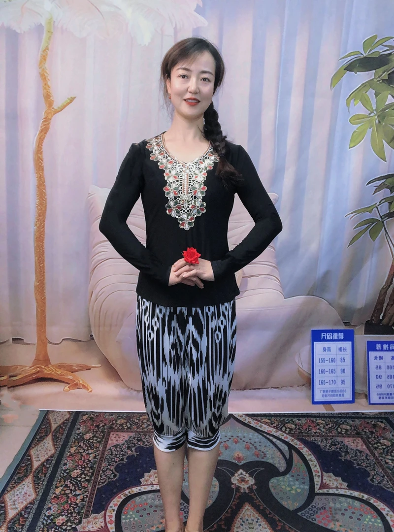 新疆舞蹈服  民族风 刺绣T恤时尚百搭打底宽松重工金丝长袖网红