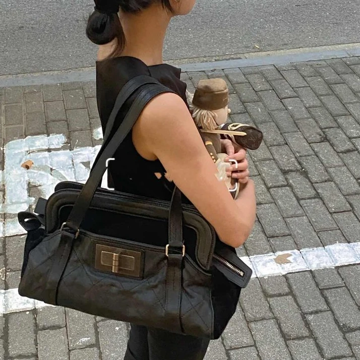 99新 Chanel/香奈儿 小花双双 2.55 鱼子酱拼毛呢 单肩包 11开