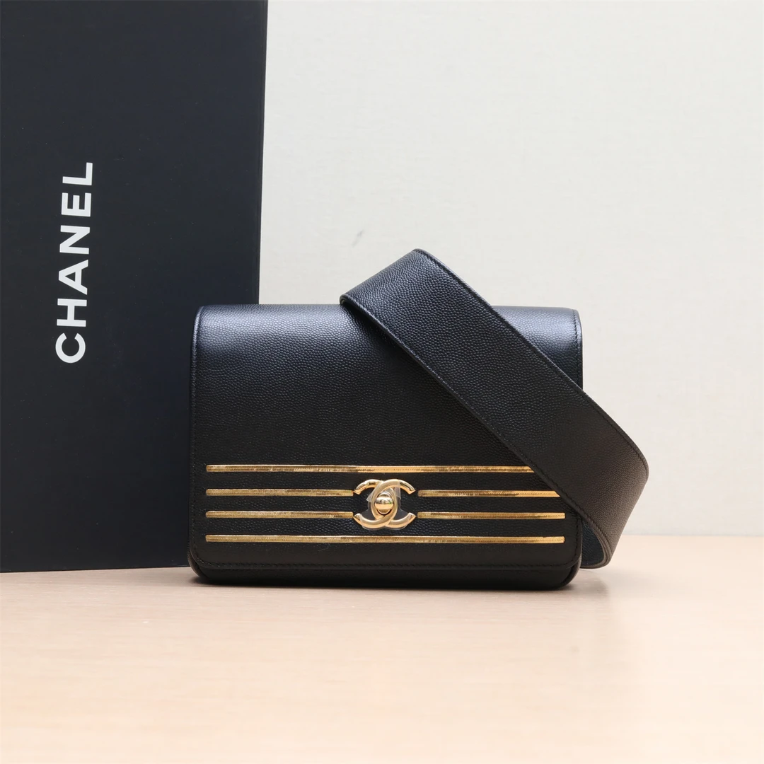 95新 Chanel/香奈儿 小花姑姑P234448957CF系列 口盖胸包 腰包