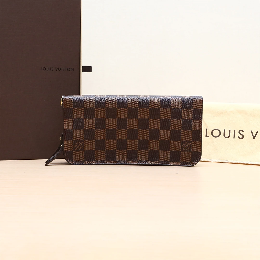 99新 LouisVuitton/路易威登 小花姑姑P234244734棋盘格 钱包