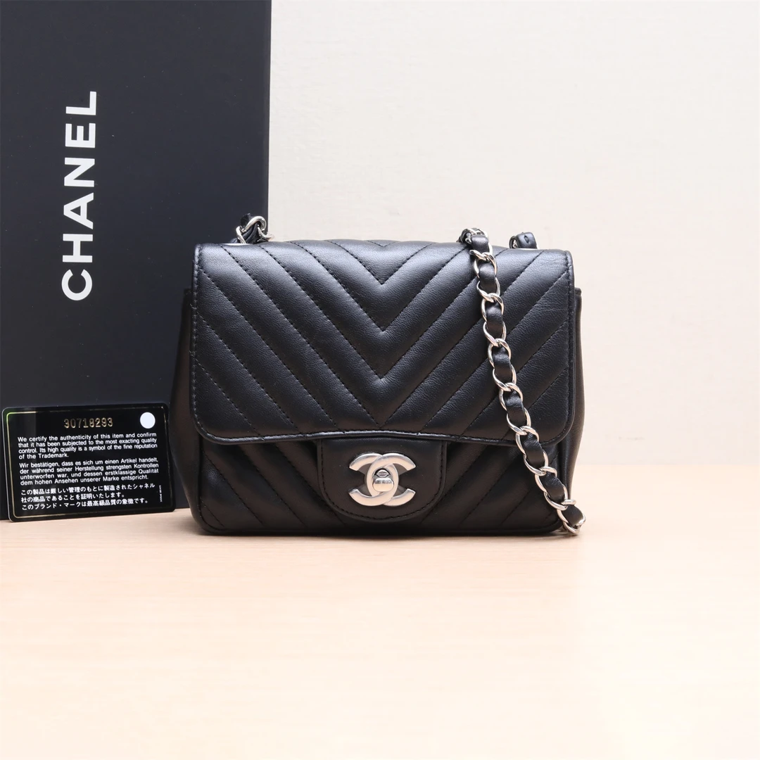 99新 Chanel/香奈儿 小花姑姑P214766494CF 经典款 口盖包 方胖子