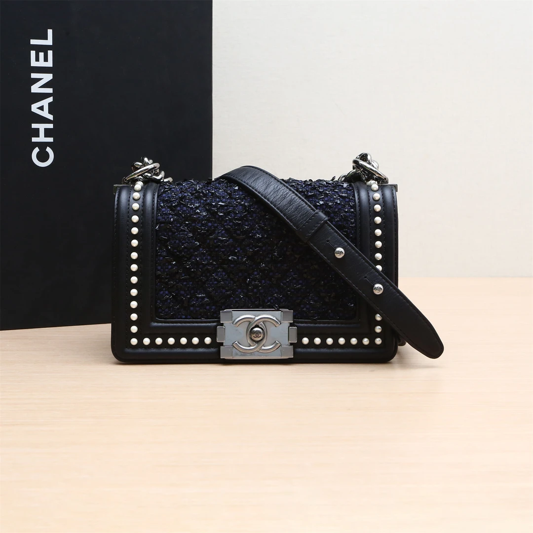95新 Chanel/香奈儿 黑黑精选 P234244070Leboy 小号 单肩包