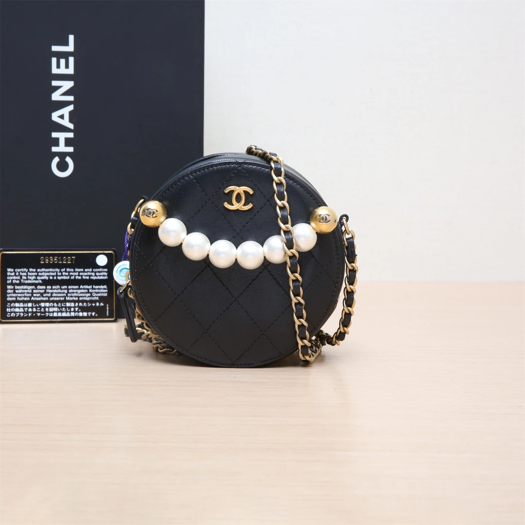 99新 Chanel/香奈儿 活动双双 CF 季节款 圆饼包 黑色 29开