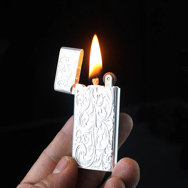 超薄煤油打火机创意浮雕唐草花双面雕刻金属纤薄款便携煤油打火机