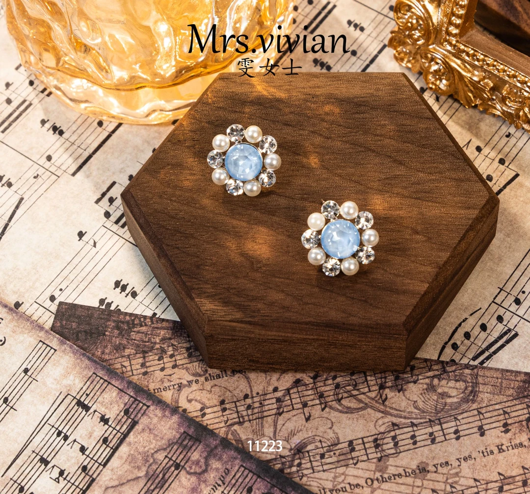 11223气质时尚百搭精致轻奢小众经典耳钉