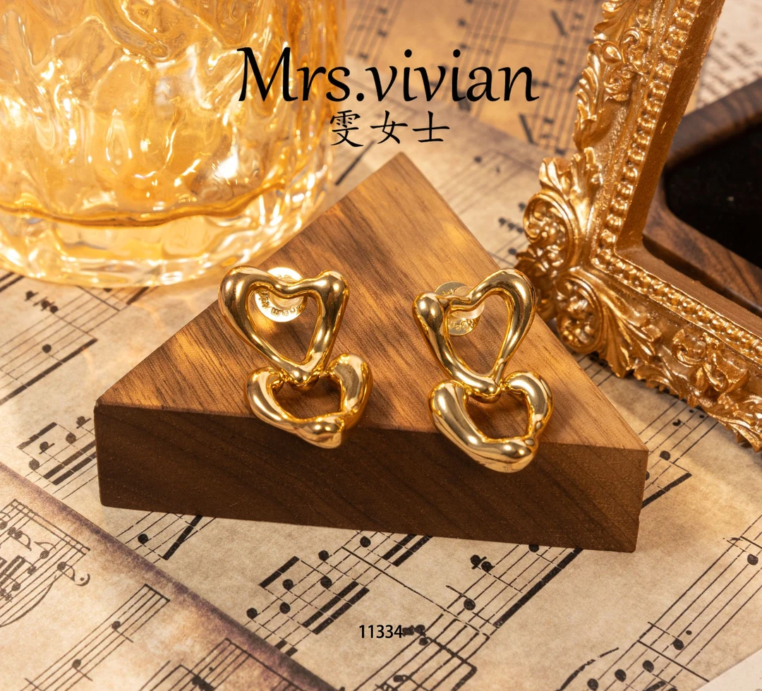 11334气质轻奢时尚百搭法式小众简约金色爱心连接耳钉