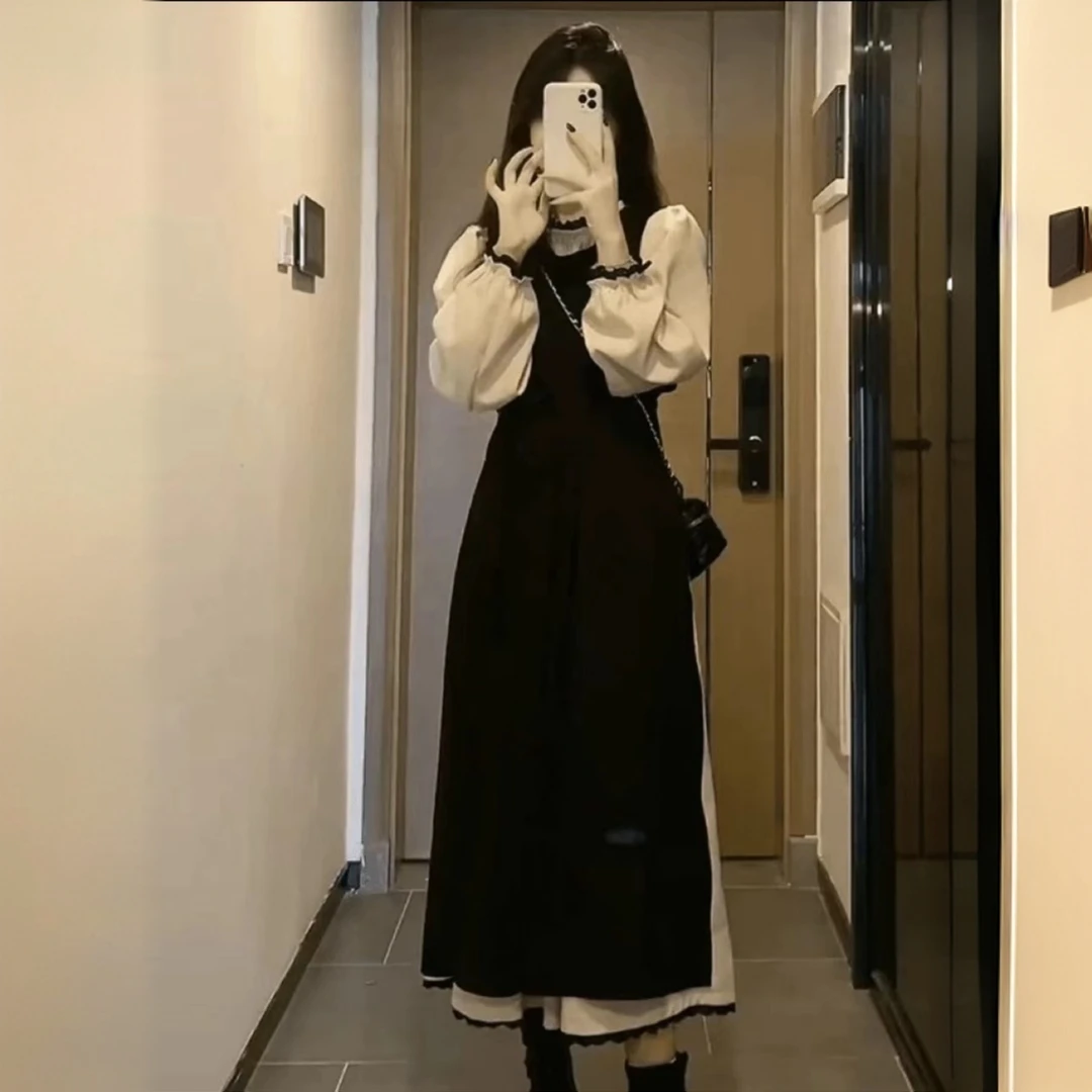 法式温柔系刺绣边两件套连衣裙拼接复古高级感秋季黑色长裙女显瘦