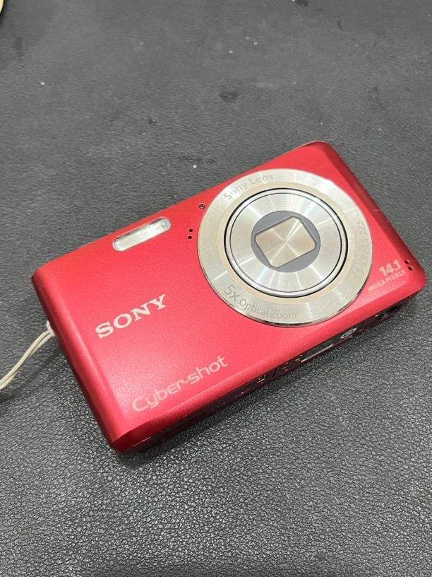 9新 Sony/索尼 索尼w520 1410w像素 5倍变焦人像不错