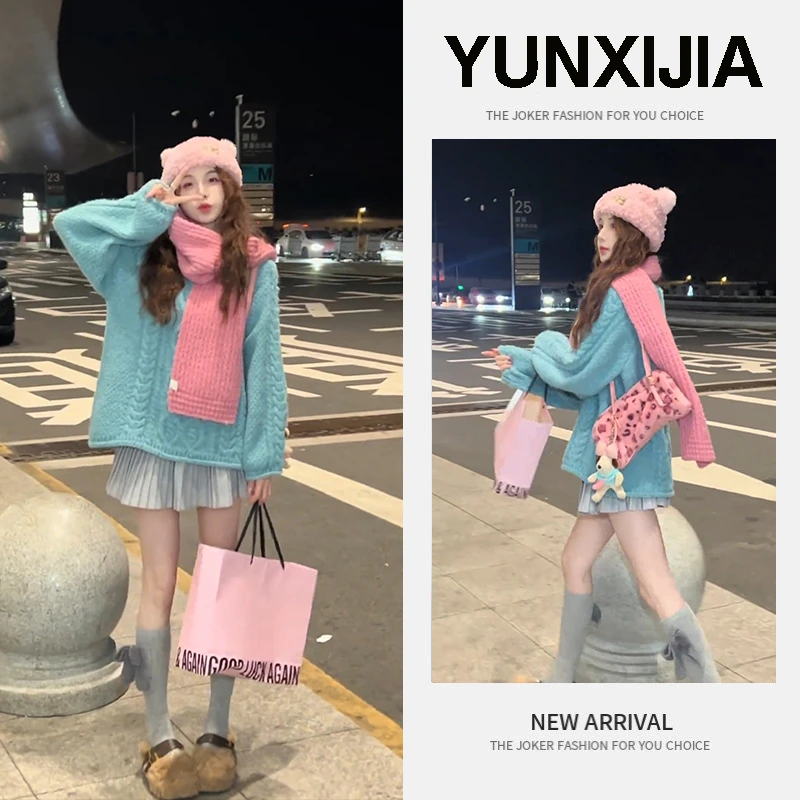 秋冬温柔系穿搭女2025新款韩版宽松慵懒风套头毛衣短裙两件套