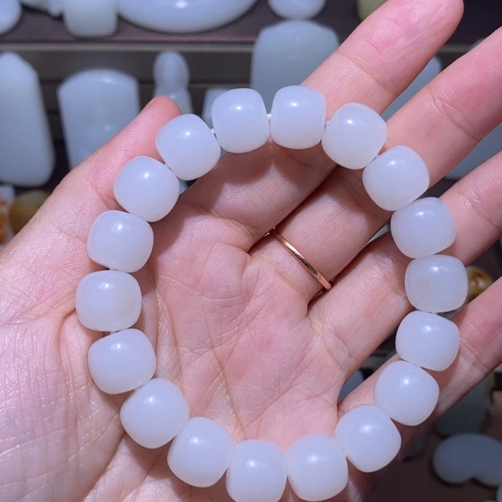 和田玉挂件未镶嵌a**y