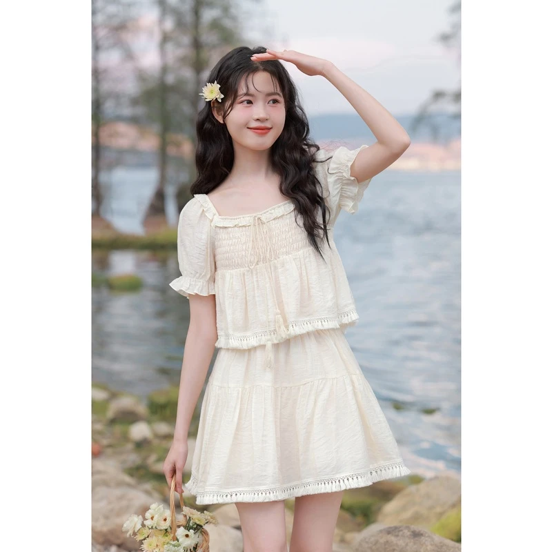 【玲玖反季青青】小个子法式泡泡袖上衣女64163