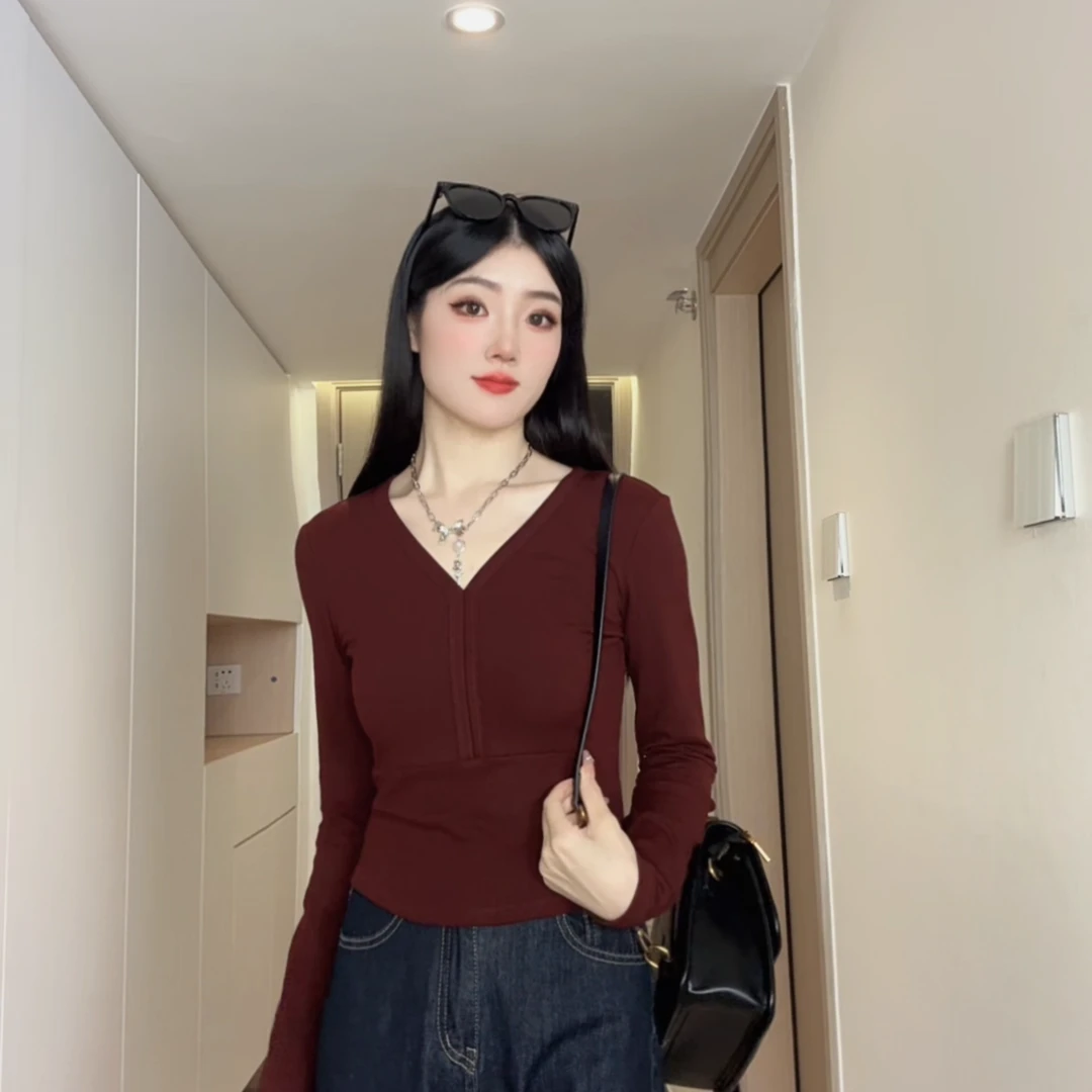 【啊哈专属】磨毛绒V领设计感秋冬打底正肩t恤上衣百搭女修身长袖