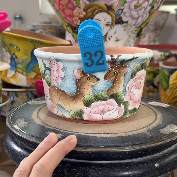 景德镇市昌江区手绘花盆